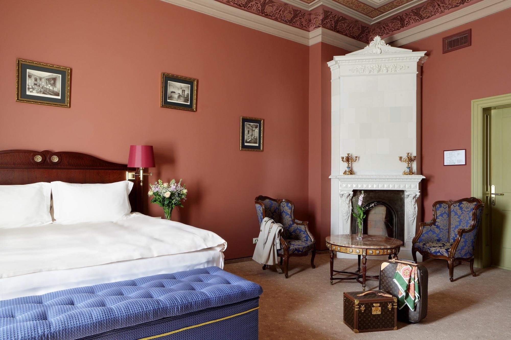 Gallery Park Hotel & Spa, A Chateaux & Hotels Collection Riga Exterior photo