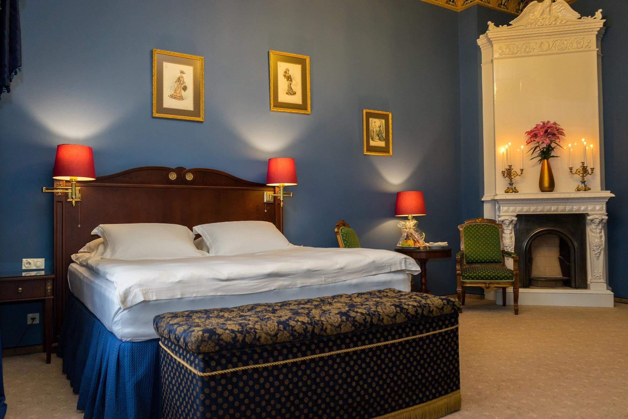 Gallery Park Hotel & Spa, A Chateaux & Hotels Collection Riga Exterior photo